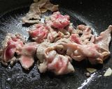きのこと豚肉のにんにくみそマヨ炒め作り方2写真