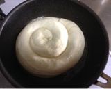 台湾風の葱と田麩の平焼きパン作り方4写真