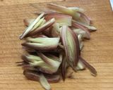 とろろ昆布とみょうがのお味噌汁作り方1写真