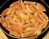 鶏手羽のニンニク煮作り方1写真
