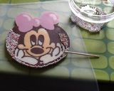 100均デコペンでミニーちゃんケーキ作り方13写真