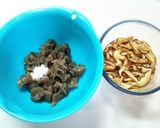 焦がし味噌汁 翌日味噌煮込みうどんに♪作り方1写真