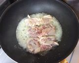鶏もも肉のセロリ煮作り方1写真