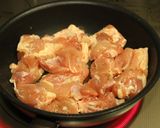 簡単アジアン☆鶏肉のハニーナッツ炒め作り方3写真