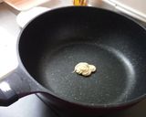 肉と玉ねぎのマヨ醤油炒め作り方3写真
