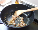 肉と玉ねぎのマヨ醤油炒め作り方5写真