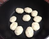 毎日食べたい！ヘルシーゴマ入りおからもち作り方2写真