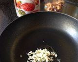クッキングトマトソースとイカ珍味のパスタ作り方1写真