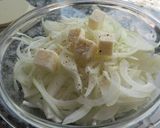時短で本格的味のオニオングラタンスープ作り方1写真