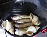 ストウブでハタハタとバイ貝のバター醤油作り方1写真