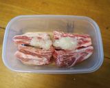 柔らかい☆スペアリブの塩麹蒸し焼き作り方1写真