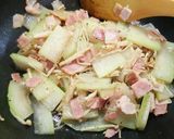 冬瓜とベーコンの塩レモン炒め作り方2写真