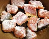 フライパンで簡単、秋鮭とレンコンの煮物作り方4写真