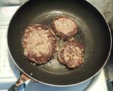 デミグラスソース風ハンバーグ作り方5写真