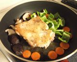 簡単！豪華✿チキンソテー　トマトソース作り方5写真