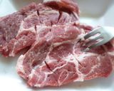 豚肉のガーリックレモン♪作り方1写真