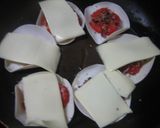 餃子の皮でじゃことトマトのヘルシーピザ!作り方2写真