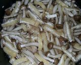 (*´∀`)しめじと鶏肉の炊き込みご飯作り方3写真