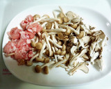 豚肉ときのこのごま油香る炊き込みご飯作り方1写真