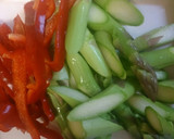 中華風＊鶏肉と秋野菜の炒めレタス包み作り方5写真