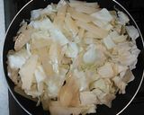 超簡単子供が喜ぶキャベツとポテトの炒め物作り方5写真