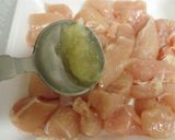 爽やか♪塩レモン✿鶏肉とピーマンの炒め物作り方4写真