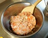 簡単☆蓮根の鶏バーグ☆作り方1写真