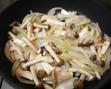簡単！うまっ♪きのこの食感を楽しむ牛丼作り方5写真