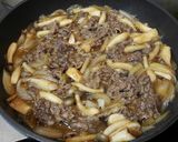 簡単！うまっ♪きのこの食感を楽しむ牛丼作り方7写真