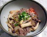 簡単！うまっ♪きのこの食感を楽しむ牛丼作り方8写真