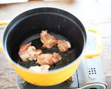 簡単◎秋の味覚の鶏とフルーツシナモン作り方1写真