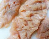 ピリ辛鶏胸肉on酢たっぷりタルタル♡作り方1写真