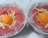 冷凍卵で・黄身がとろけるハンバーグ作り方4写真