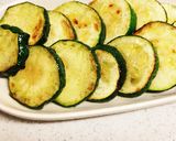 簡単♡ズッキーニのチーズ焼き(^o^)作り方3写真