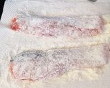 簡単なレモンバターで焼いた鮭のムニエル作り方2写真