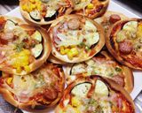 超簡単！餃子の皮でパリパリのミニピザ♡作り方6写真