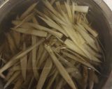 鶏団子とごぼうのチゲ鍋作り方1写真