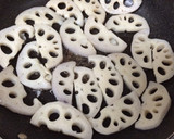 1番簡単☆美味しい☆蓮根炒め作り方3写真