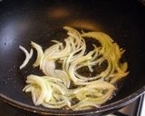 サラミとズッキーニのスパゲティ♪作り方5写真