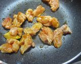 鶏とピーマンとなすのピリ辛味噌炒め作り方4写真
