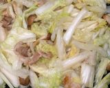 ⭐塩揉み白菜⭐豚バラのウマ塩炒め♪作り方5写真