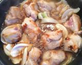 鶏もも肉&玉ねぎのてりてり焼き♡作り方4写真