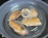 簡単◎生鮭のふっくら塩焼きbyフライパン作り方3写真