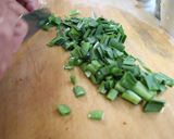3分で簡単♡とろ〜りニラたま味噌汁作り方1写真