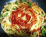 お好みソースで懐かしい！甘辛いナポリタン作り方7写真