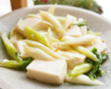 ５分で簡単♪　豆腐とセロリの中華風炒め作り方9写真