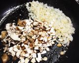 〜秋の味覚たっぷり〜鶏挽肉のハンバーグ作り方3写真