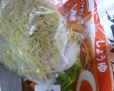 煮卵＆ゆで野菜をのせた醤油ラーメン作り方1写真
