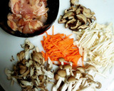 鶏肉ときのこ４種旨味たっぷり炊き込みご飯作り方2写真