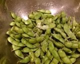 塩味しっかり！ 掟(おきて)破りの枝豆作り方1写真